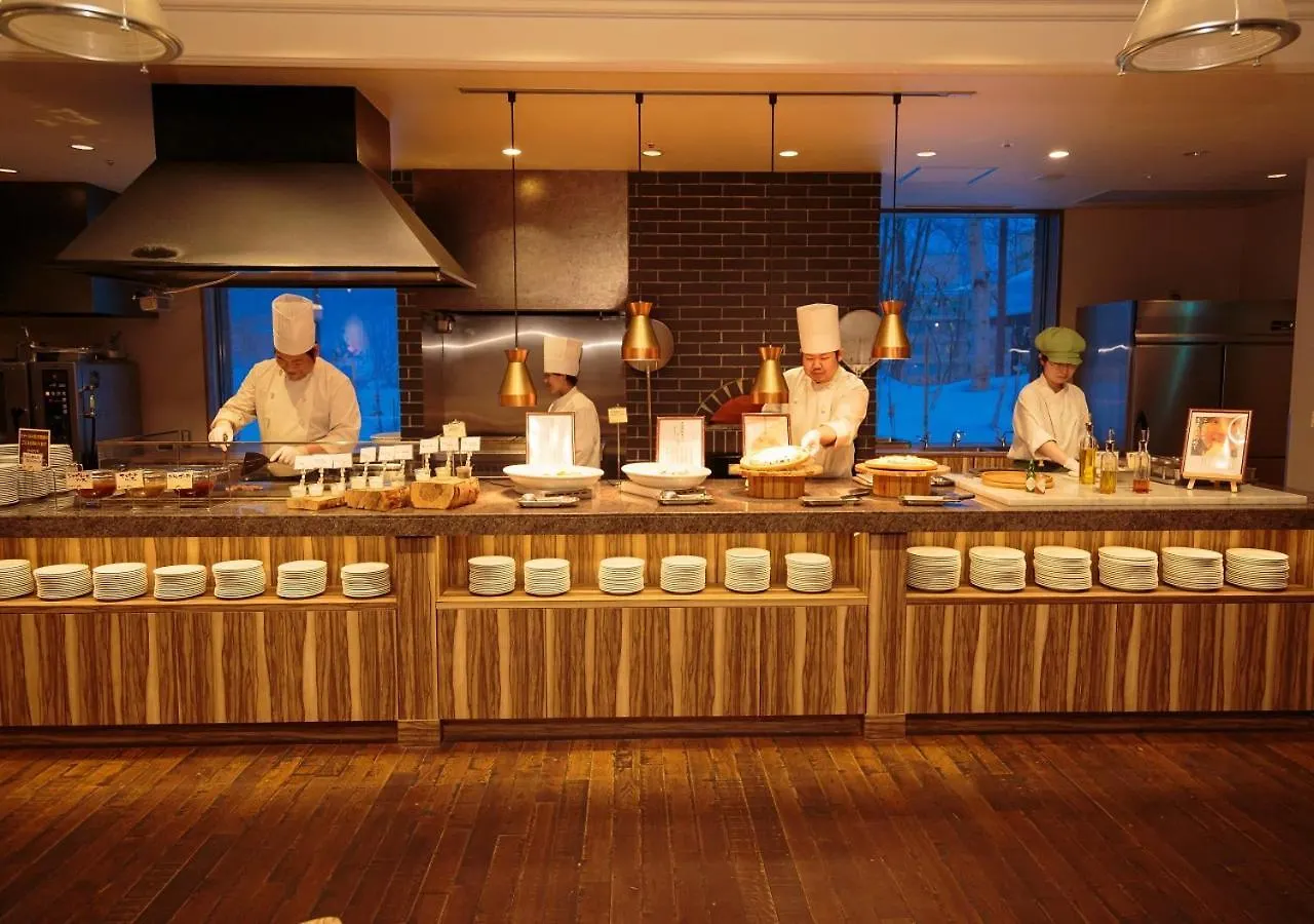 Jozankei Manseikaku Hotel Milione Sapporo 4*,